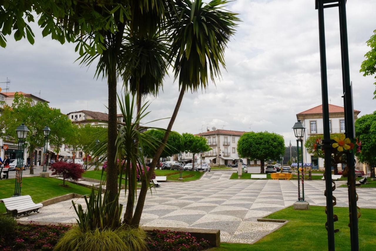 Casinhas Da Vila Монсан Экстерьер фото